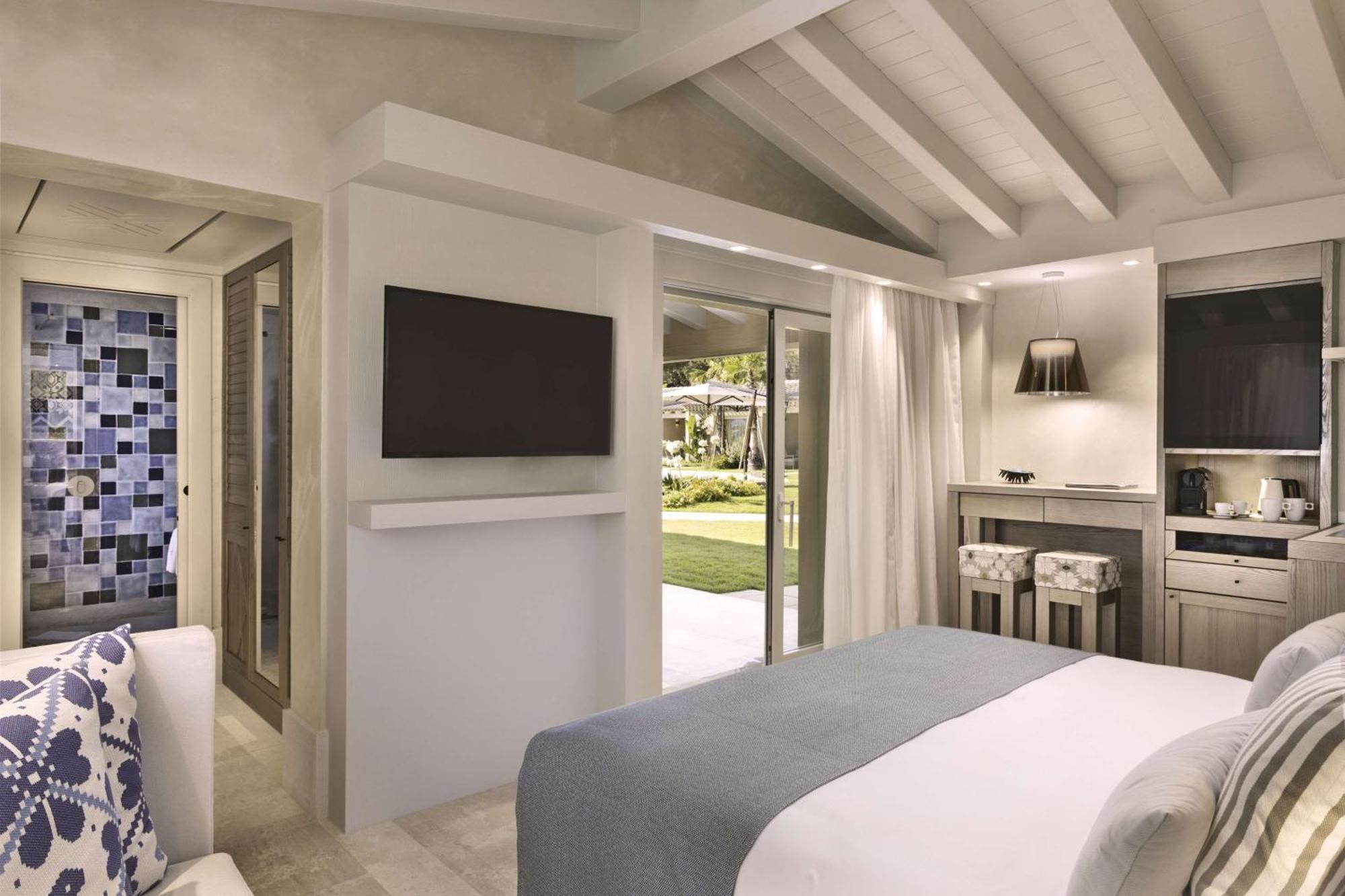 7Pines Resort Sardinia - A Destination By Hyatt Baja Sardinya Dış mekan fotoğraf
