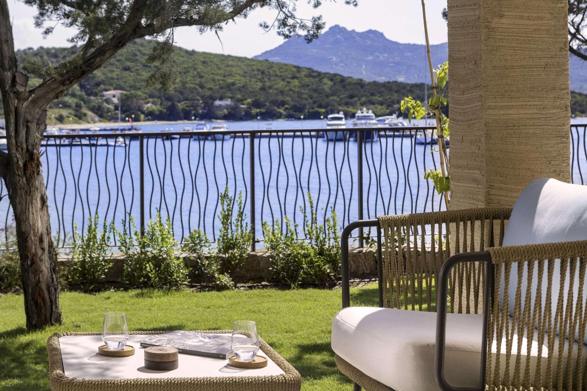 7Pines Resort Sardinia - A Destination By Hyatt Baja Sardinya Dış mekan fotoğraf